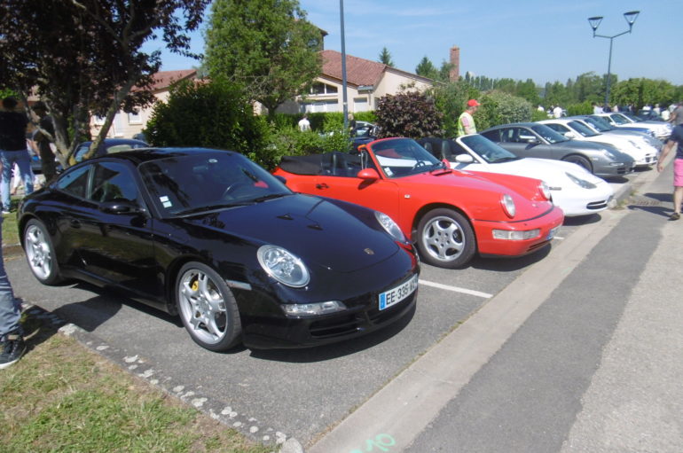 1er meeting Motors prestige à Ambérieu en Bugey