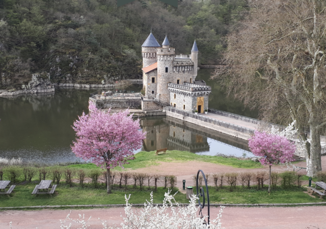 Château de La Roche (Saint-Priest-la-Roche)
