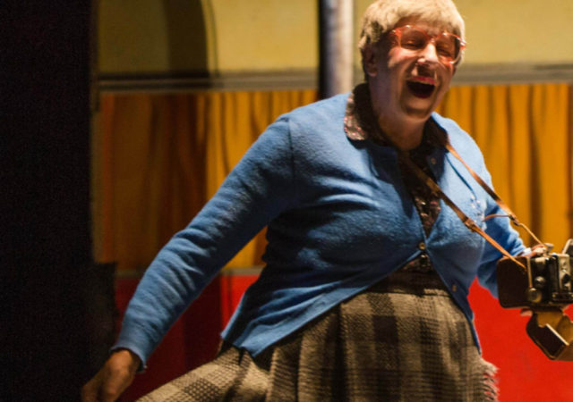 Vie et mort de Mère Hollunder