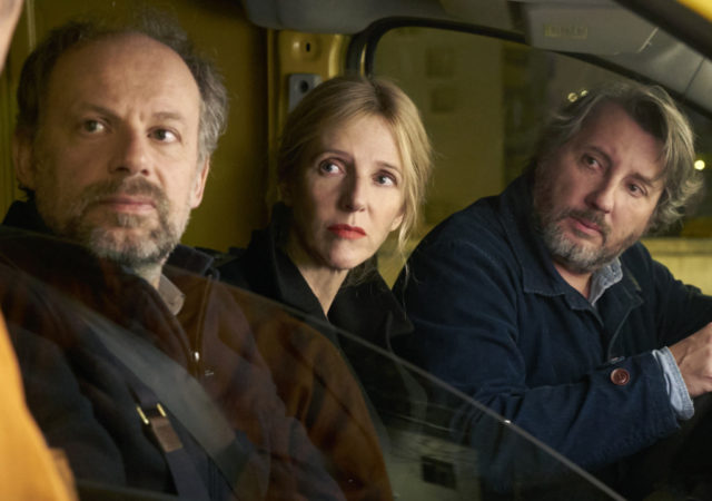 Les 2 Alfred est un film réalisé par Bruno Podalydès avec Sandrine Kiberlain, Denis Podalydès.