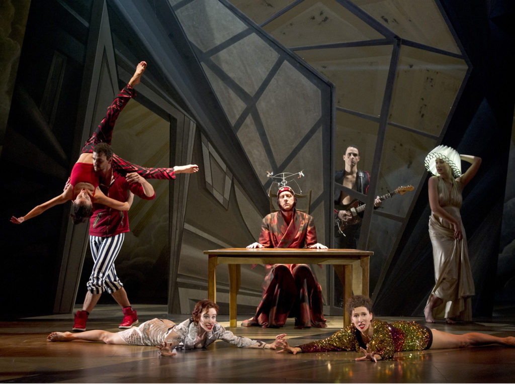 Contact de Philippe Découflé sur Numeridanse