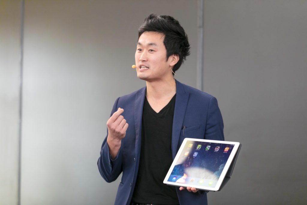 Magicien digital à Lyon : Hiro