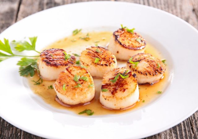 Grande dégustation gratuite de coquilles Saint-Jacques à Lyon ce week-end au food-court Heat