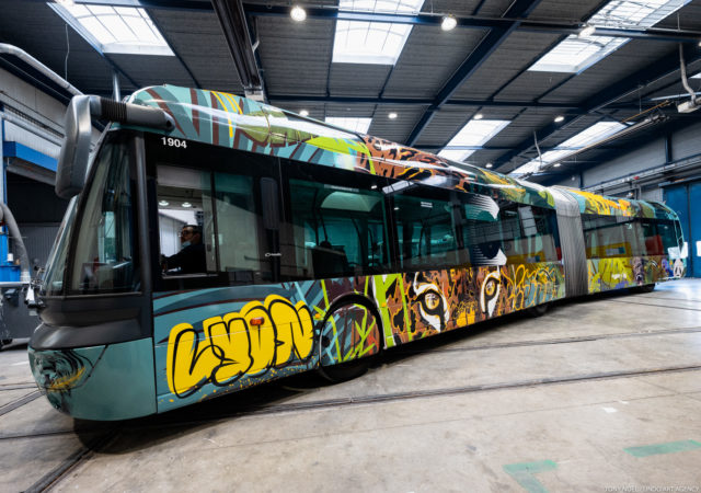 Le Street-Art s'invite sur le réseau TCL et sur un bus de la ligne C3