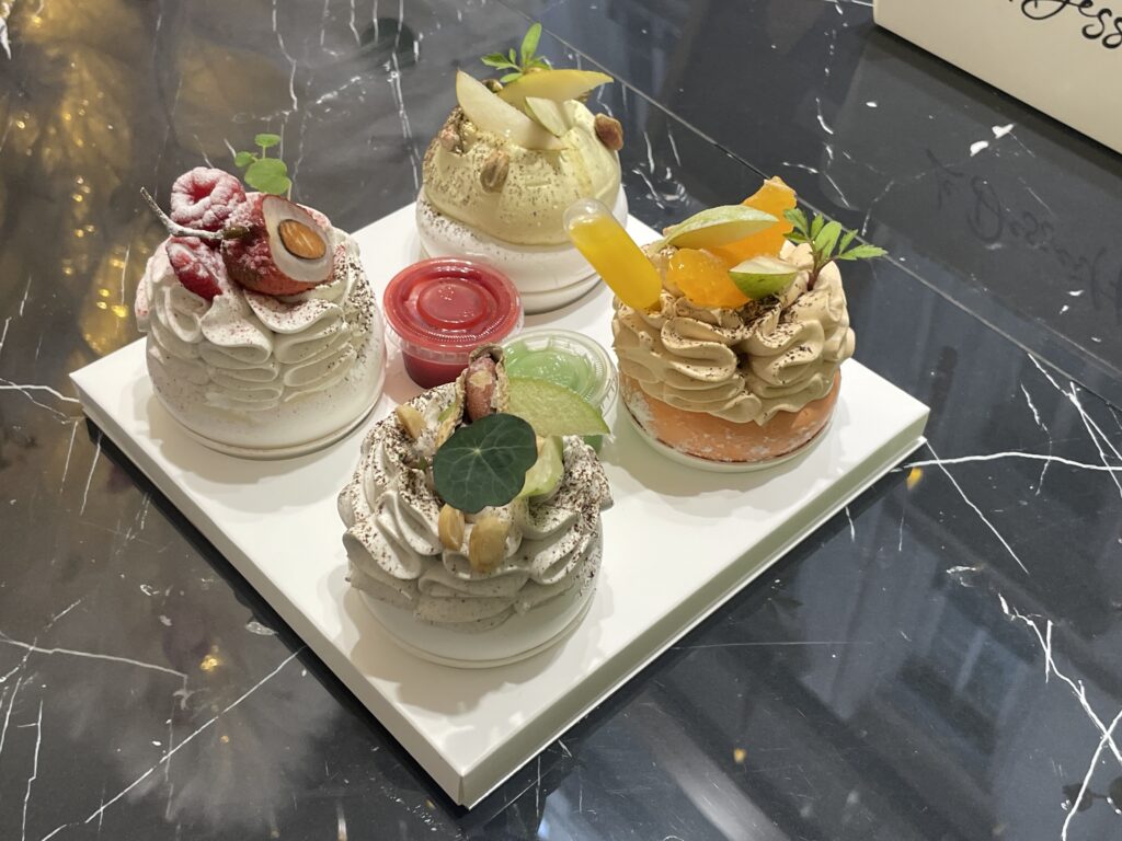 Pavlovas par Joël Maier – L’Atelier : pavlovas dégustation